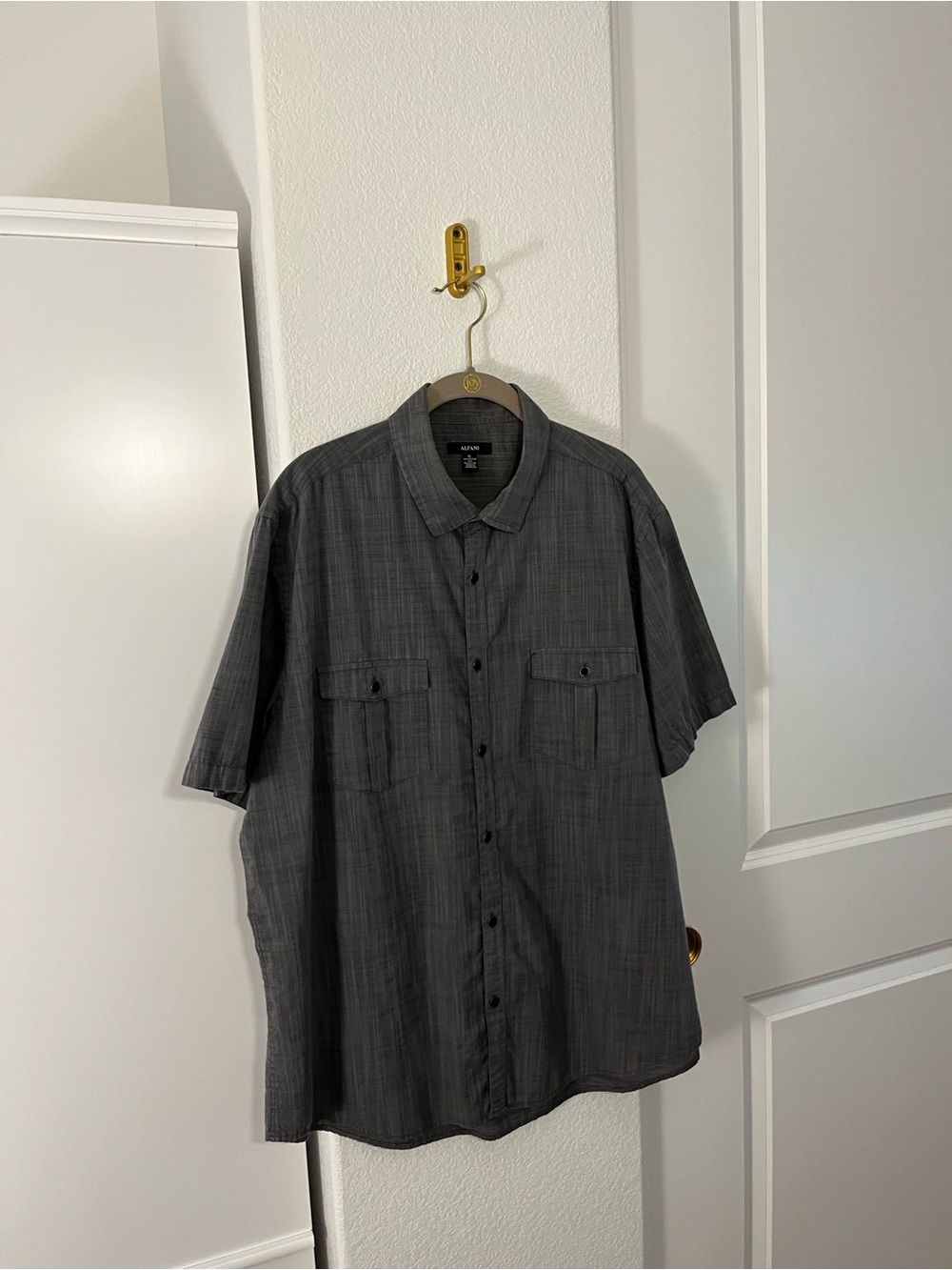 Alfani Men’s Gray Short Sleeve Dress Shirt Size XL Button Front
